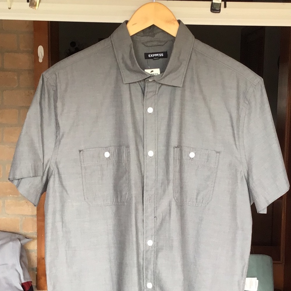 New  Express shirt large gray